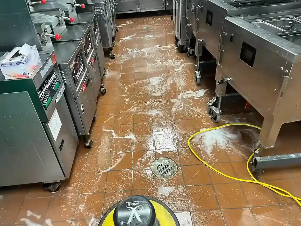 THE DIFFERENCE BETWEEN ONE-TIME COMMERCIAL FLOOR DEEP CLEANING SERVICES AND JANITORIAL SERVICESTHE DIFFERENCE BETWEEN ONE-TIME COMMERCIAL FLOOR DEEP CLEANING SERVICES AND JANITORIAL SERVICES